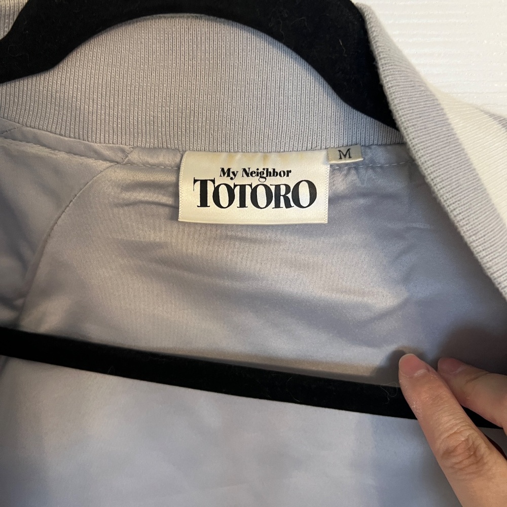 JapanLA My Neighbor Totoro Bomber Jacket Silver - Picture 3 of 6